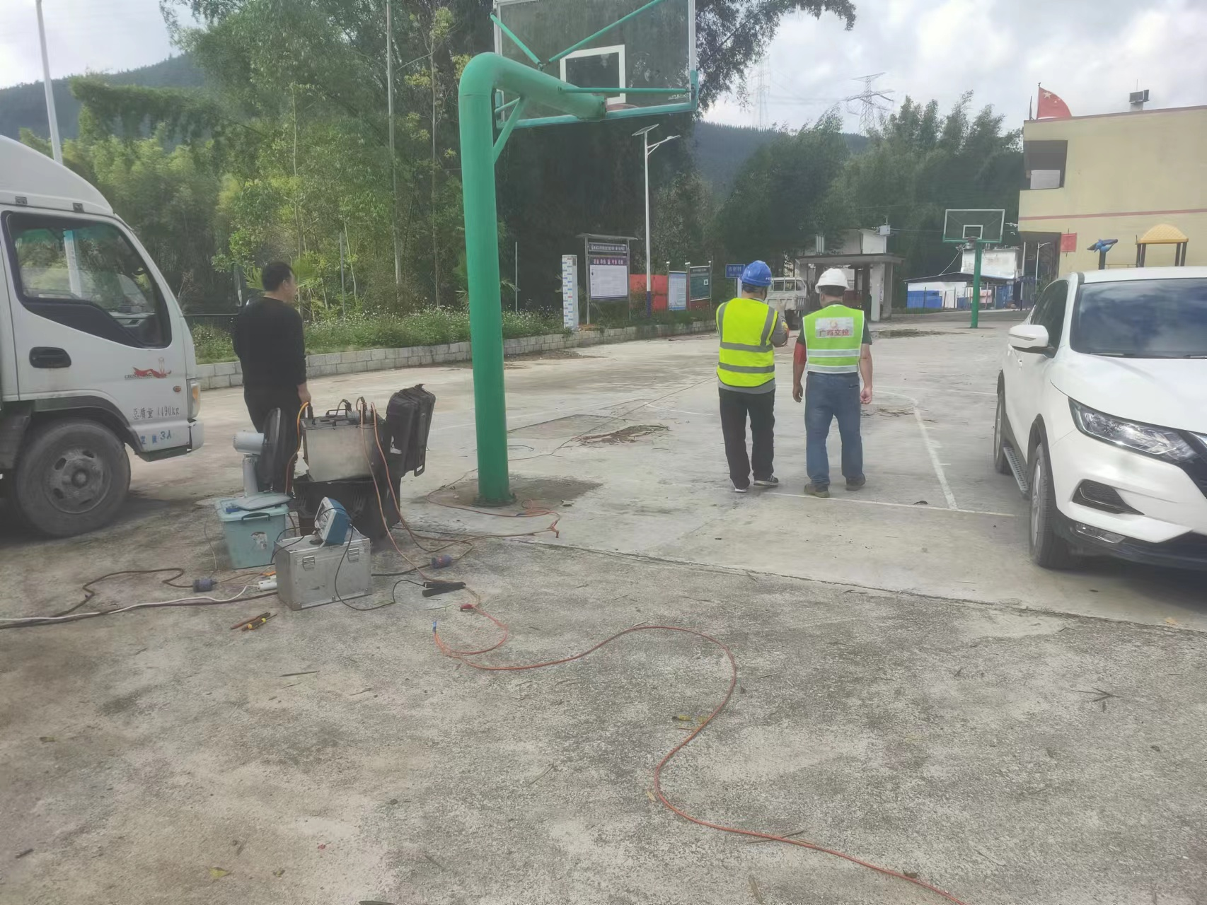 广西梧州-乐业公路隧道群探测项目